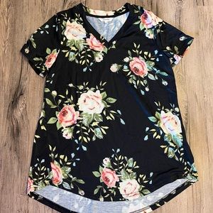 Amaryllis small tunic style top.